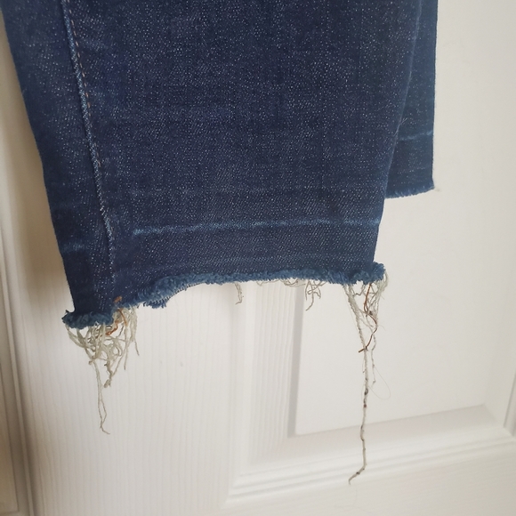 J brand skinny jeans - Picture 6 of 8